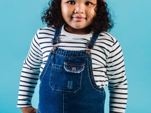 Childhood Obesity : its causes, health difficulties, and how to treat it